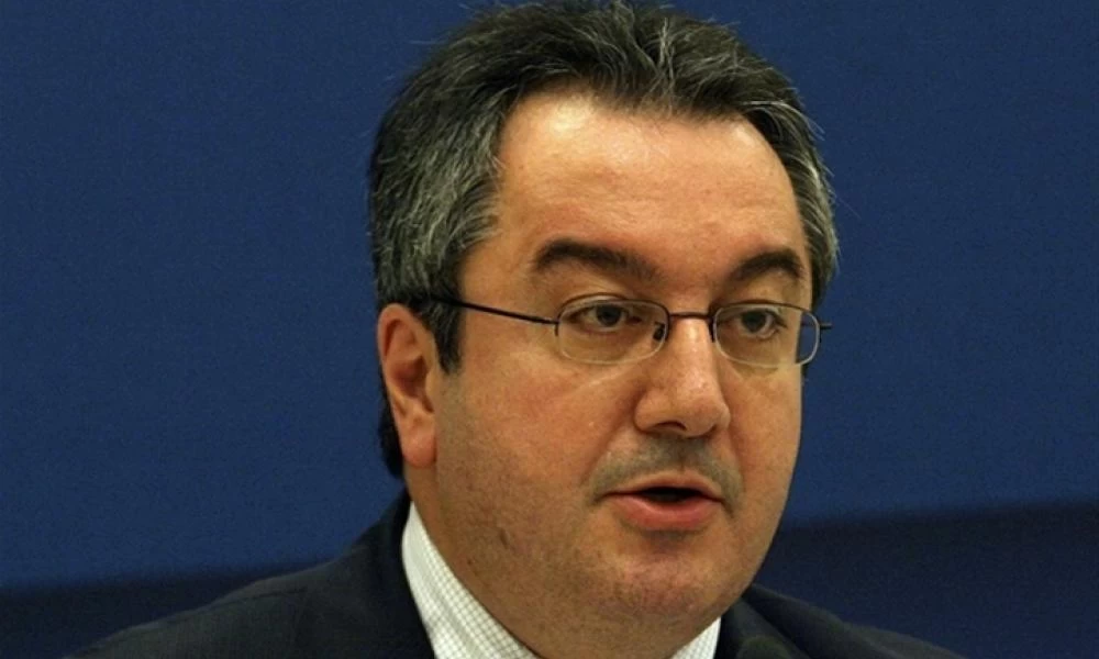 Μόσιαλος: Τι θα περιμένουμε από τη μάχη των εμβολίων!
